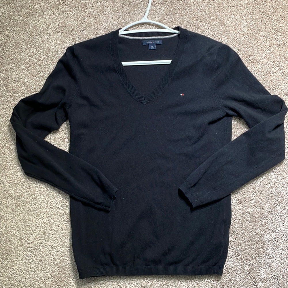 Tommy Hilfiger v neck sweater